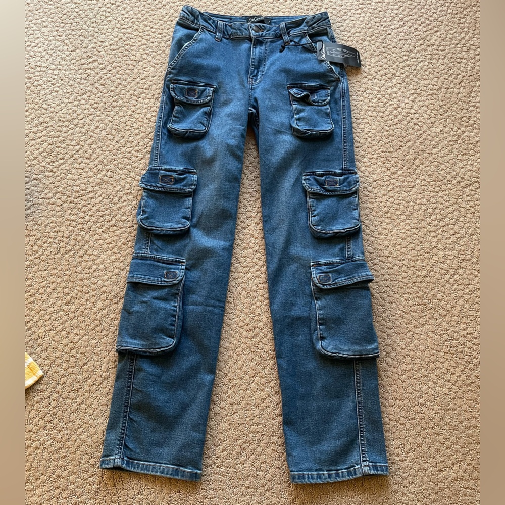 multi utility cargo mid rise jeans